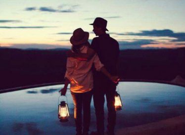 نیم بیت های مولانا درباره عشق