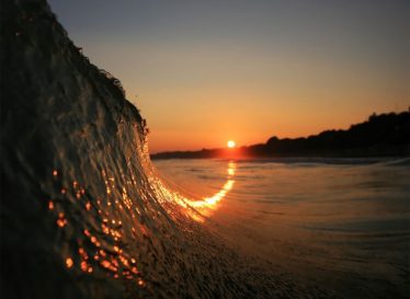 شاعر که باشی